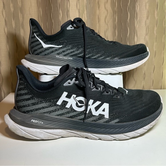Hoka One One Mach 5 Men’s 13 D Black Castlerock Gray Running 1127893-BCSTL